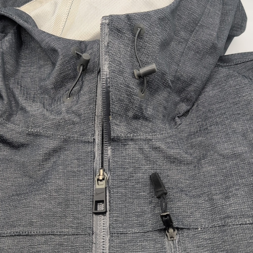 Nike Storm Fit Hooded Rain Jacket Mens XL Full Zip Charcoal Gray Zipper Pockets - Picture 11 of 15